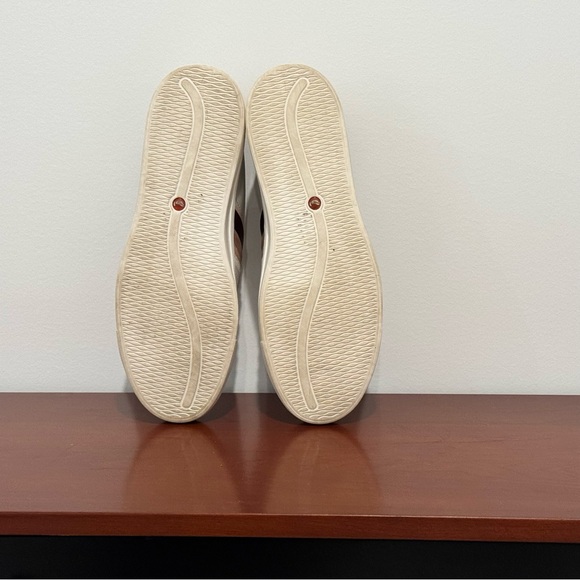 Clarks women’s Maui Casual Sneakers - Picture 4 of 6